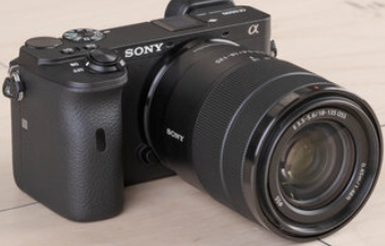 Sony A6600 black color camera 